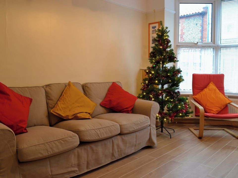 Twin bedroom | Scira, Sheringham