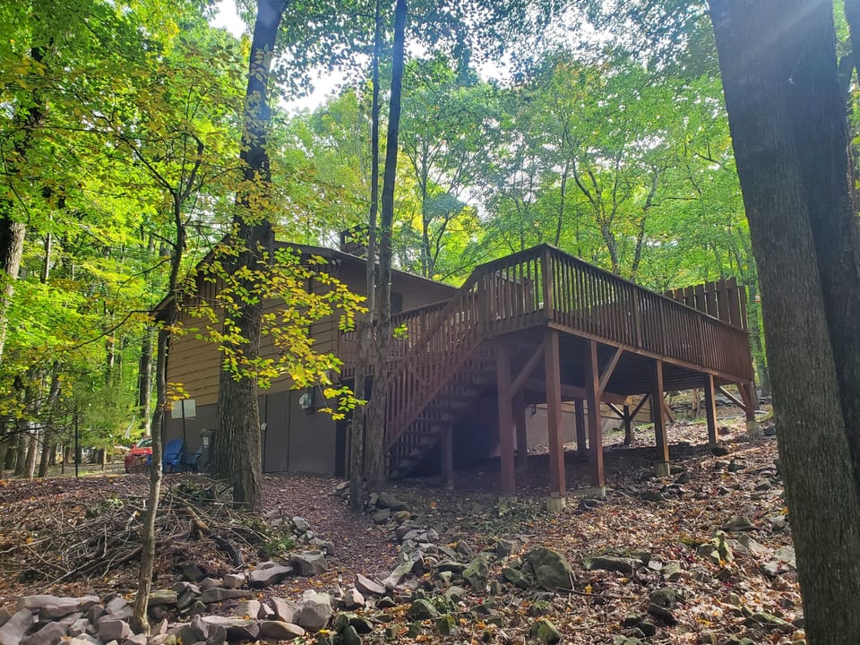 oversized deck for great BBQs or just relaxing under the shade of trees.
