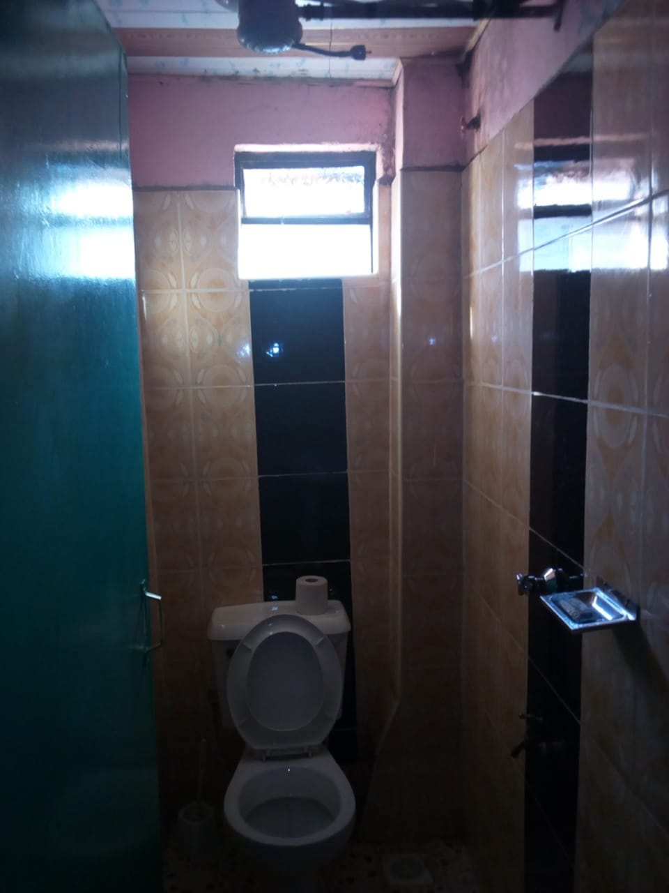 Double Room | Bathroom | Shower, slippers, towels, soap