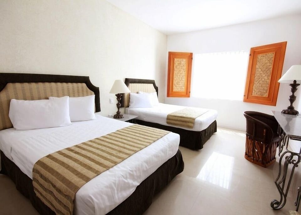 Desk, free WiFi, bed sheets