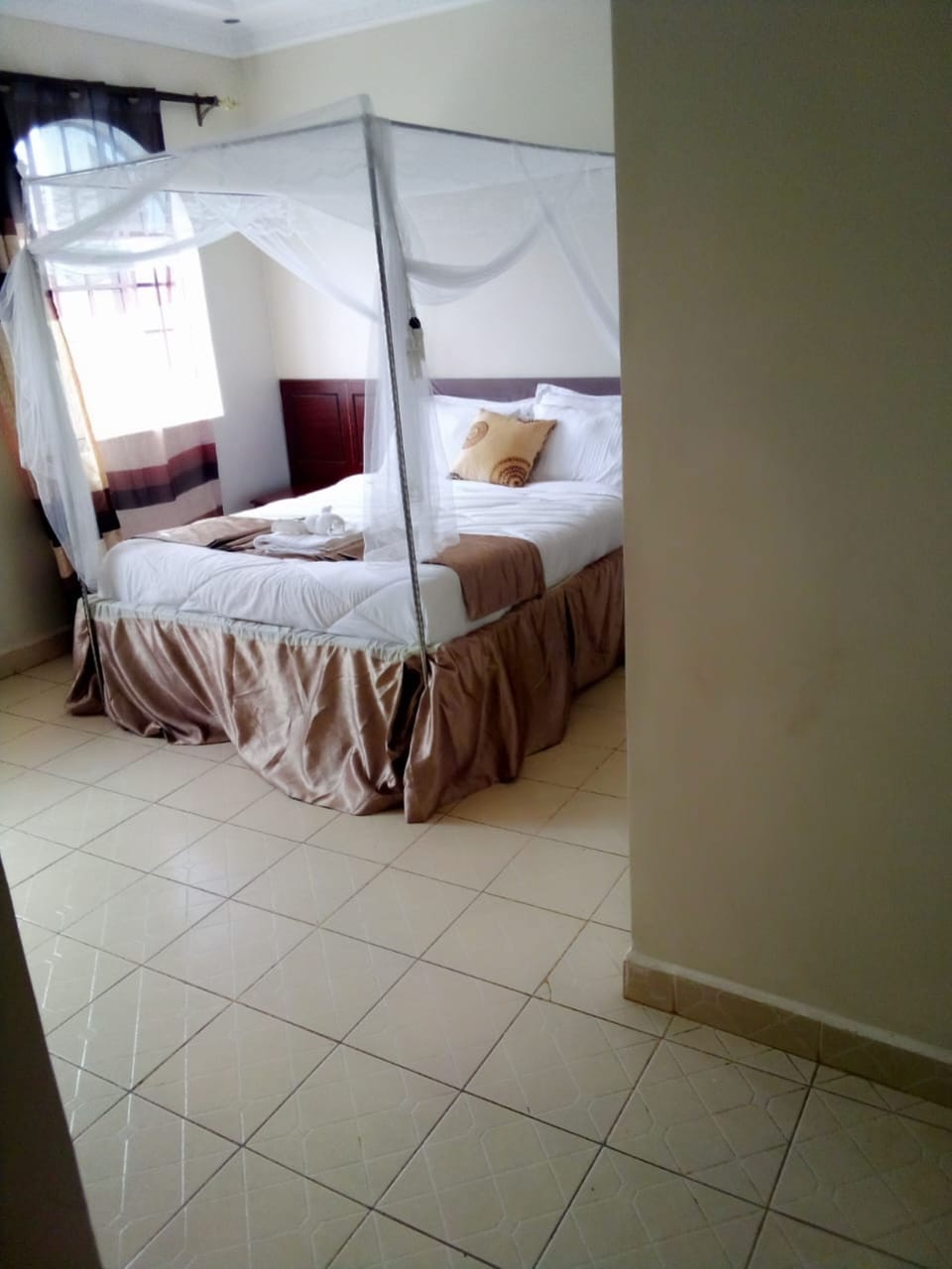 Deluxe Room | Desk, free WiFi, bed sheets