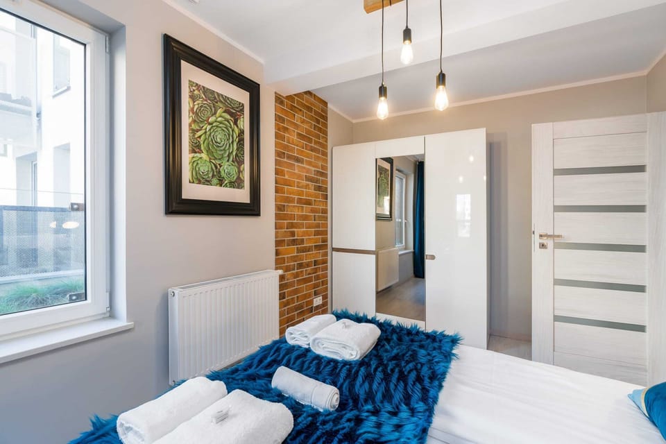 A quiet bedroom perfect for relaxing. 