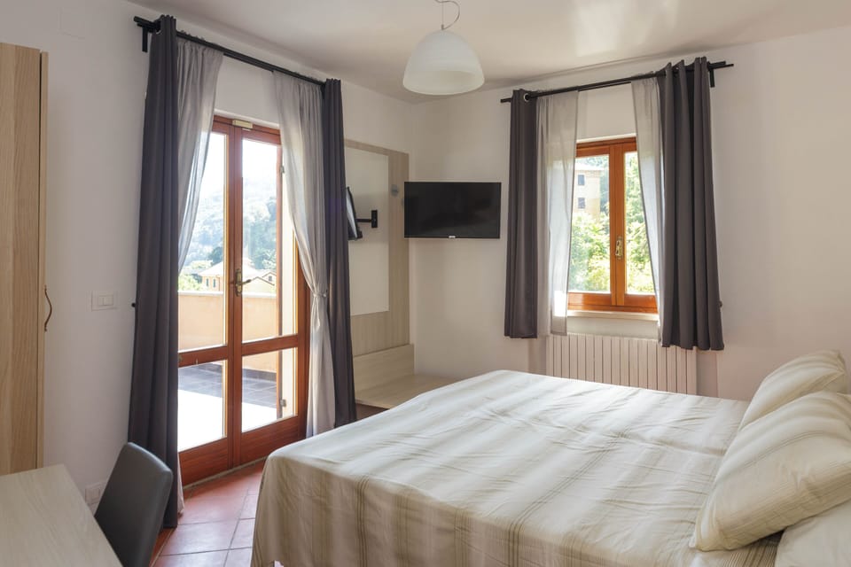 Superior Double or Twin Room | Premium bedding, down comforters, memory foam beds, blackout drapes