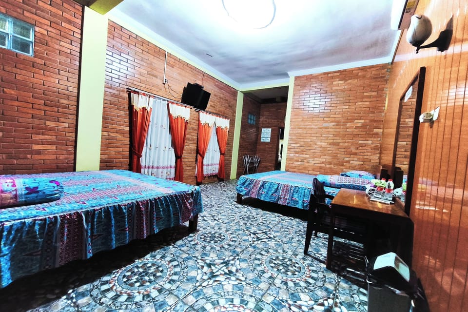Deluxe Room | Bed sheets