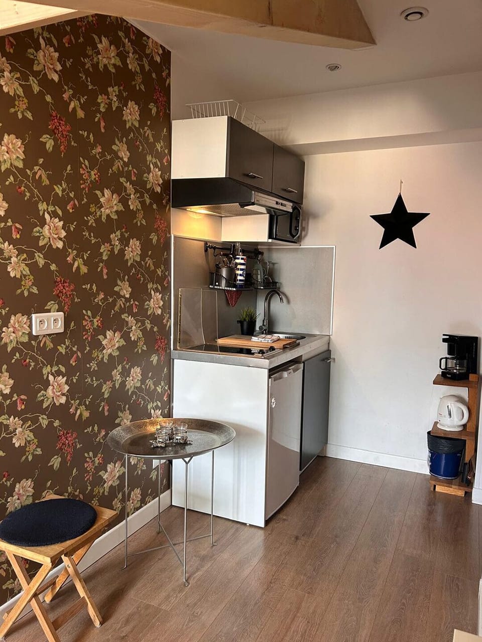The kitchenette