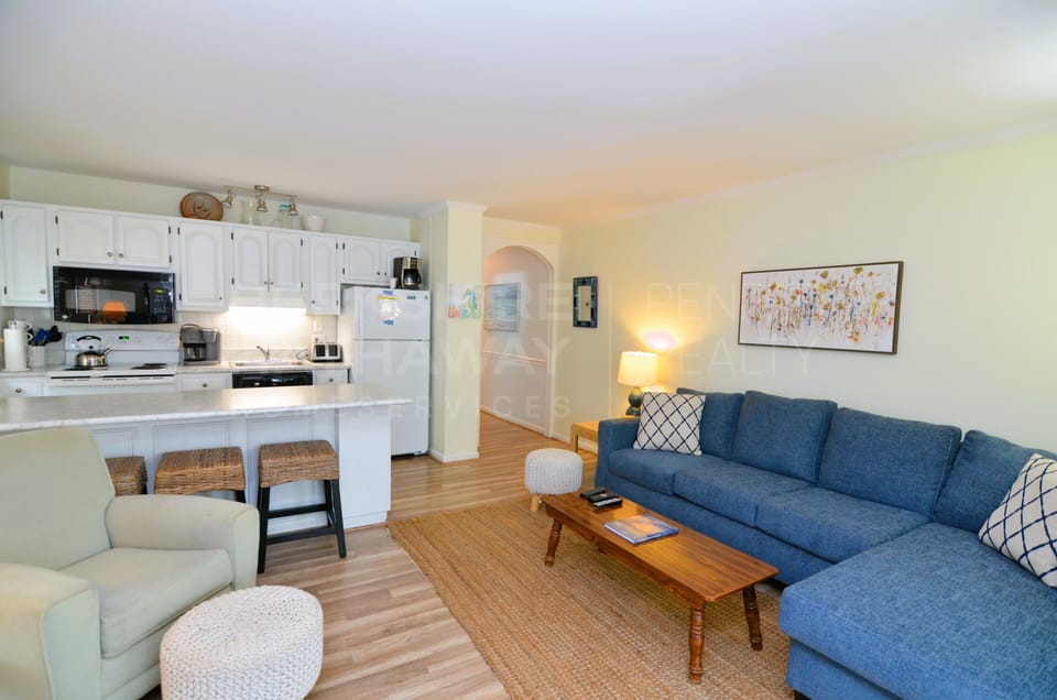 Living Area to Kitchen