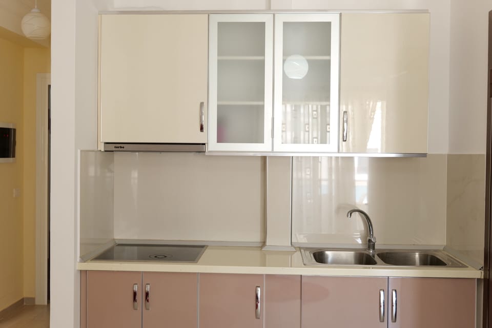Triple room with Side Sea View | Individually decorated, individually furnished, desk, laptop workspace