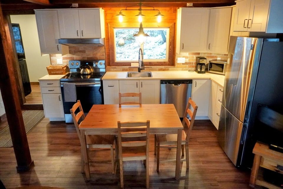 Fully stocked, including dishwasher.
