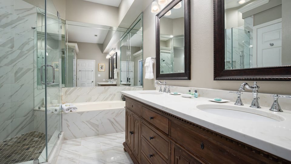 Bathroom with Shower and Tub
