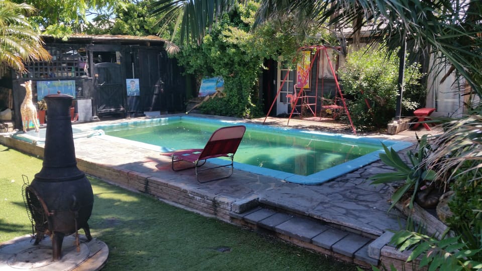  shared backyard pool area 