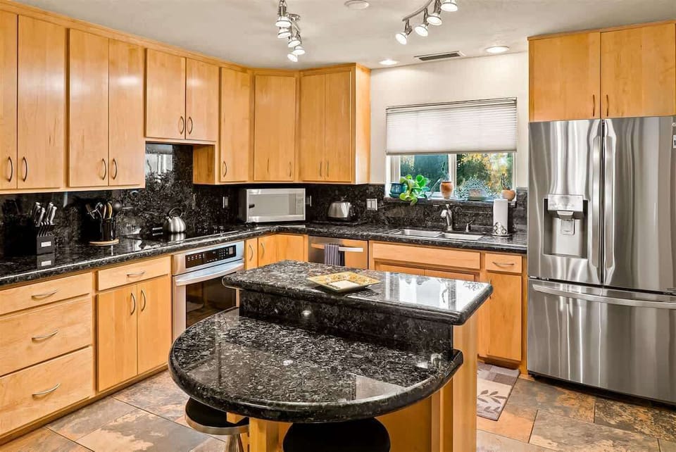 Warm, upgraded kitchen