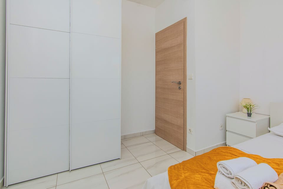 Apartment, Sea View A1 | 2 bedrooms, free WiFi, bed sheets