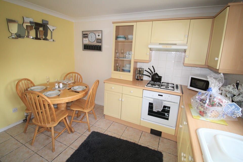 Fully stocked kitchen