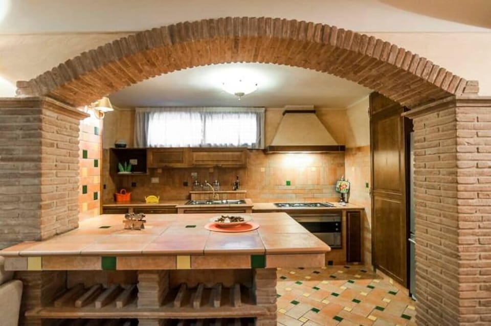 Studio, 1 Queen Bed with Sofa bed | Private kitchen | Fridge, microwave, oven, stovetop