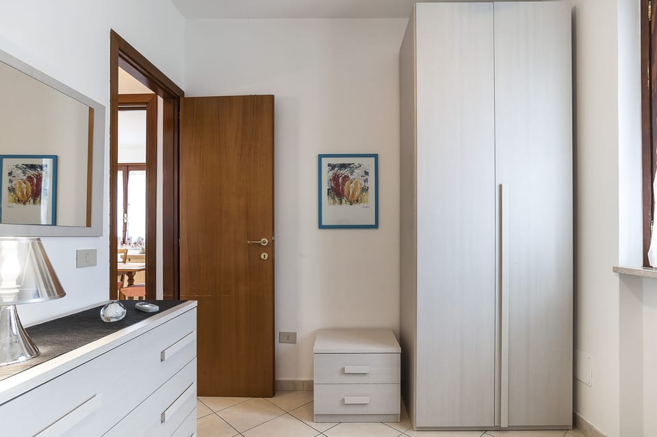 Apartment, 4 Bedrooms | 4 bedrooms, premium bedding, free WiFi, bed sheets