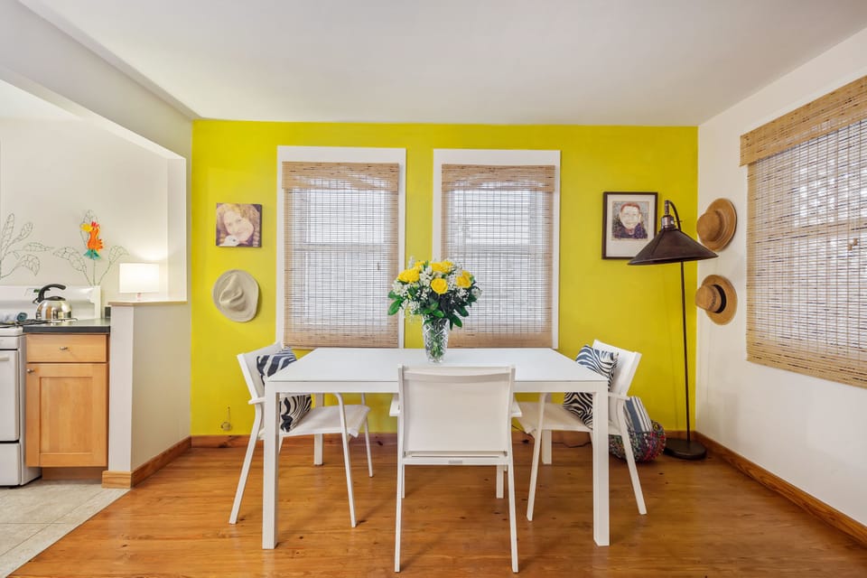 Cottage has a bright dining room for meals or snacks!