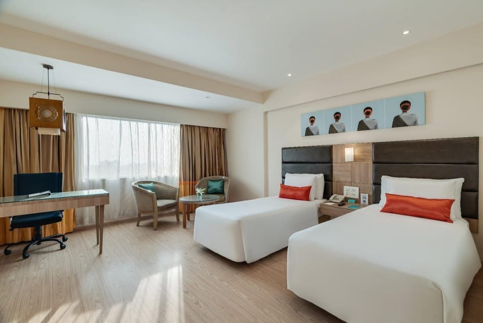 Minibar, desk, rollaway beds, free WiFi