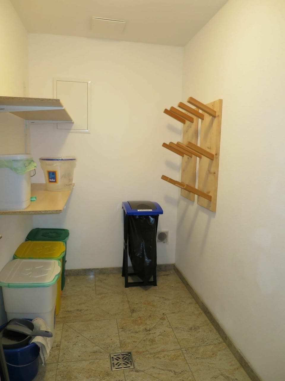 Paint, Wood, Interior Design, Flooring, Floor, Wall, Wood Stain, Hardwood