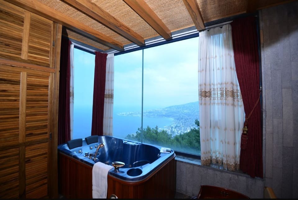 Corner Room (Partial Sea View) | View from room