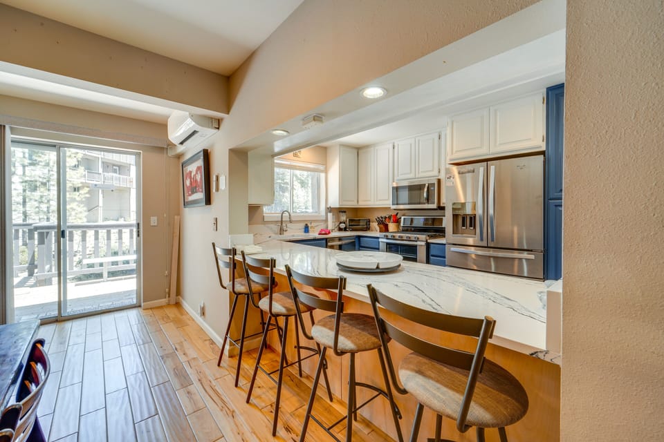 Breakfast Bar