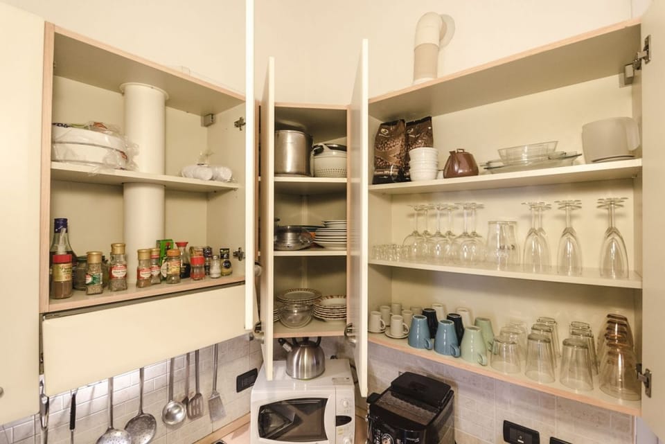 Apartment, 2 Bedrooms | Private kitchen | Full-size fridge, microwave, oven, stovetop