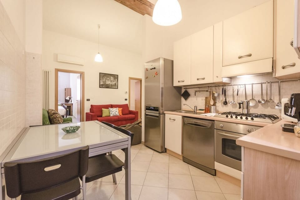 Apartment, 2 Bedrooms | In-room dining