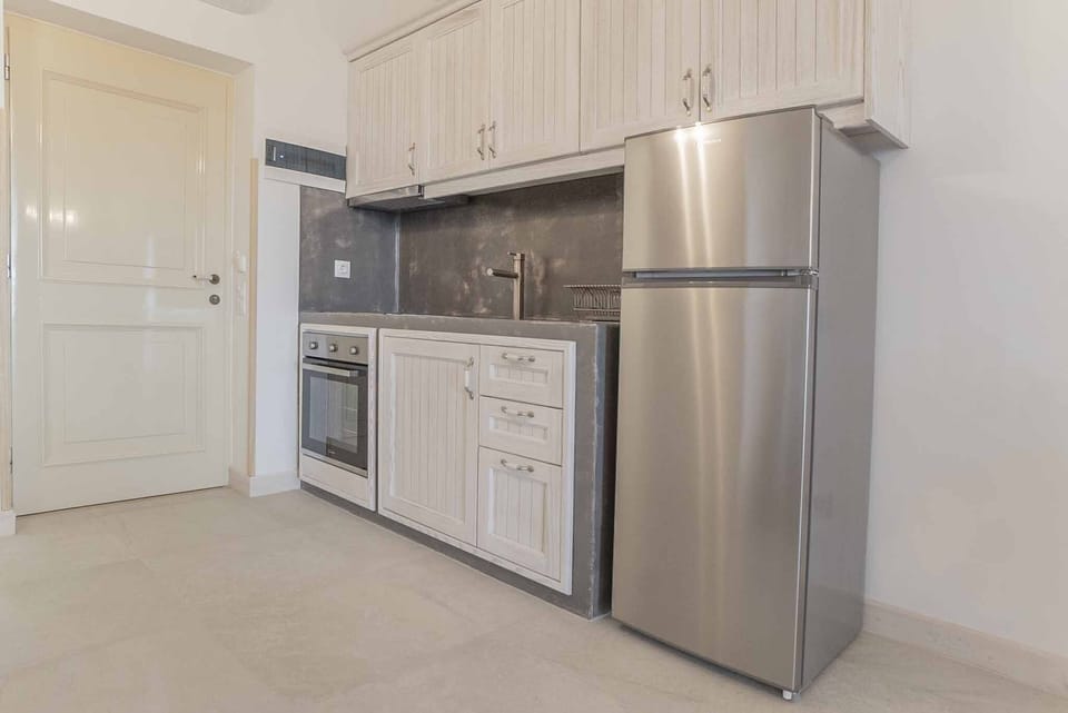 Bella Vista Luxury Maisonette kitchen