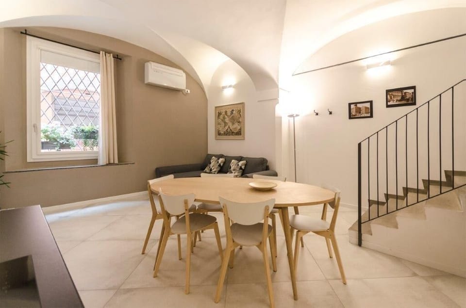 Apartment, 1 Bedroom | In-room dining