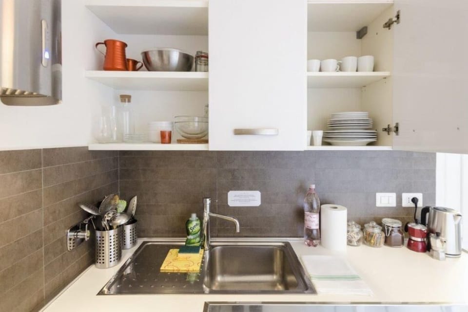 Apartment, 2 Bedrooms | Private kitchen | Full-size fridge, microwave, oven, stovetop
