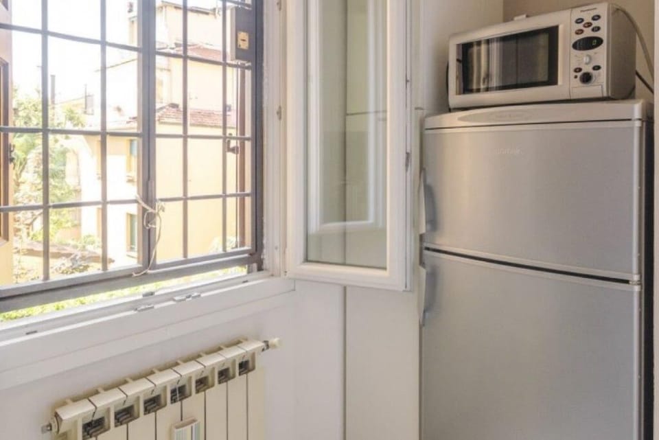 Apartment, 2 Bedrooms | Private kitchen | Full-size fridge, microwave, oven, stovetop