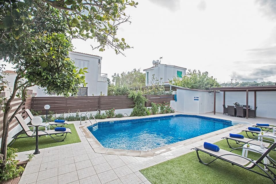 Villa Kendra with private pool