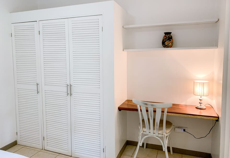 Desk, perfect to work remotely