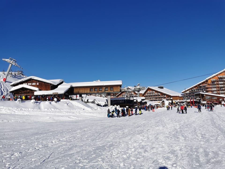 Snow and ski sports
