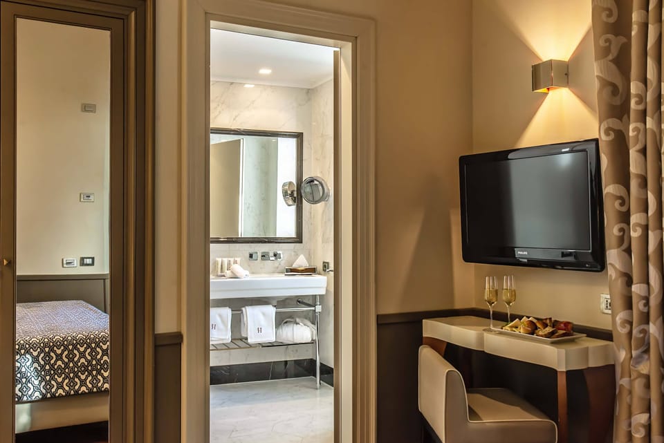 Classic Double Room | Premium bedding, memory foam beds, minibar, in-room safe