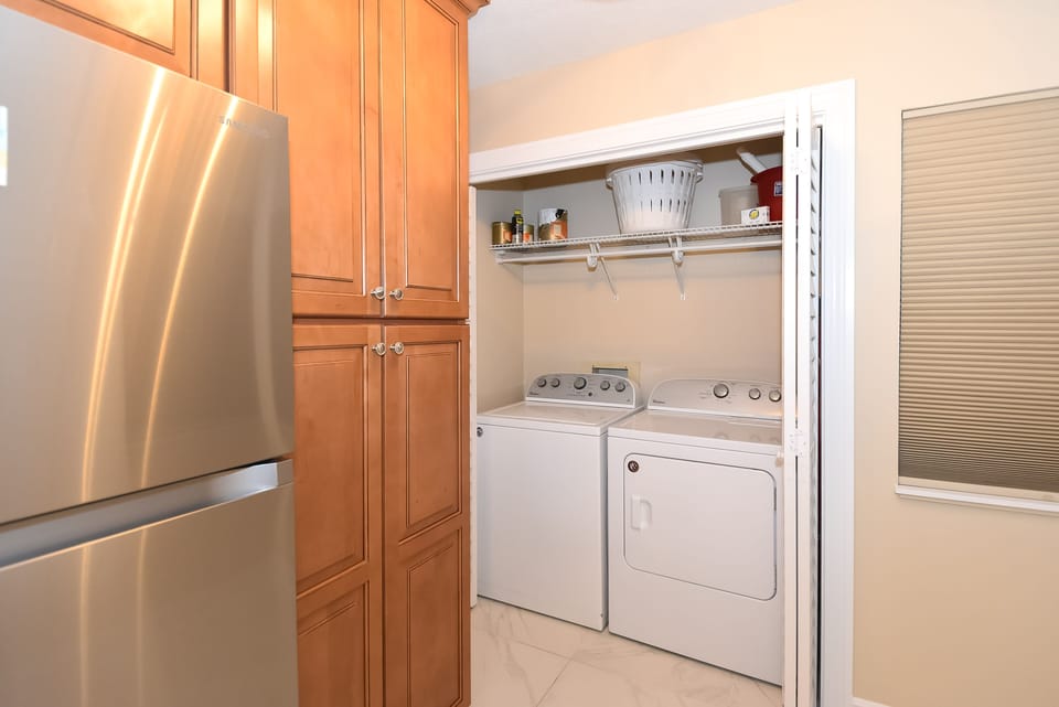 Inlet Reef Club 211- Washer and Dryer