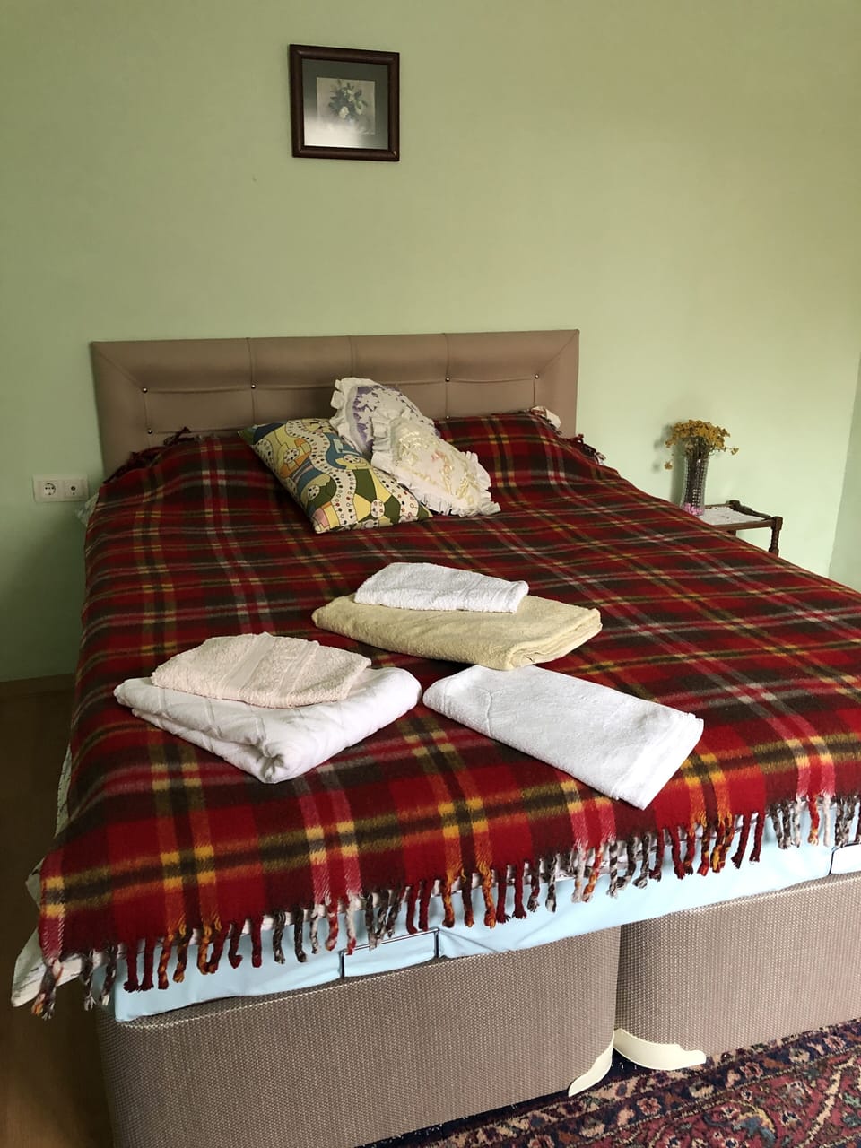 Double Room, Shared Bathroom | Premium bedding, individually decorated, individually furnished
