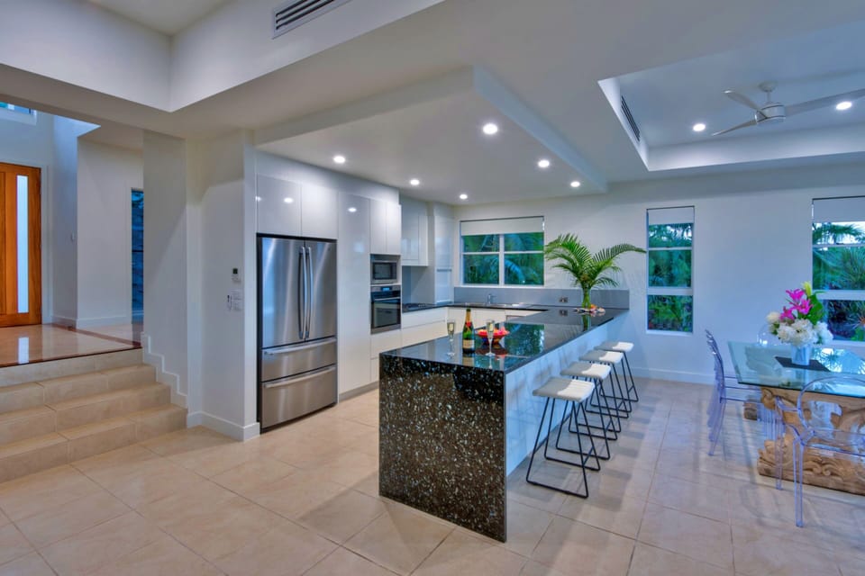 House | Private kitchen | Fridge, microwave, stovetop, dishwasher