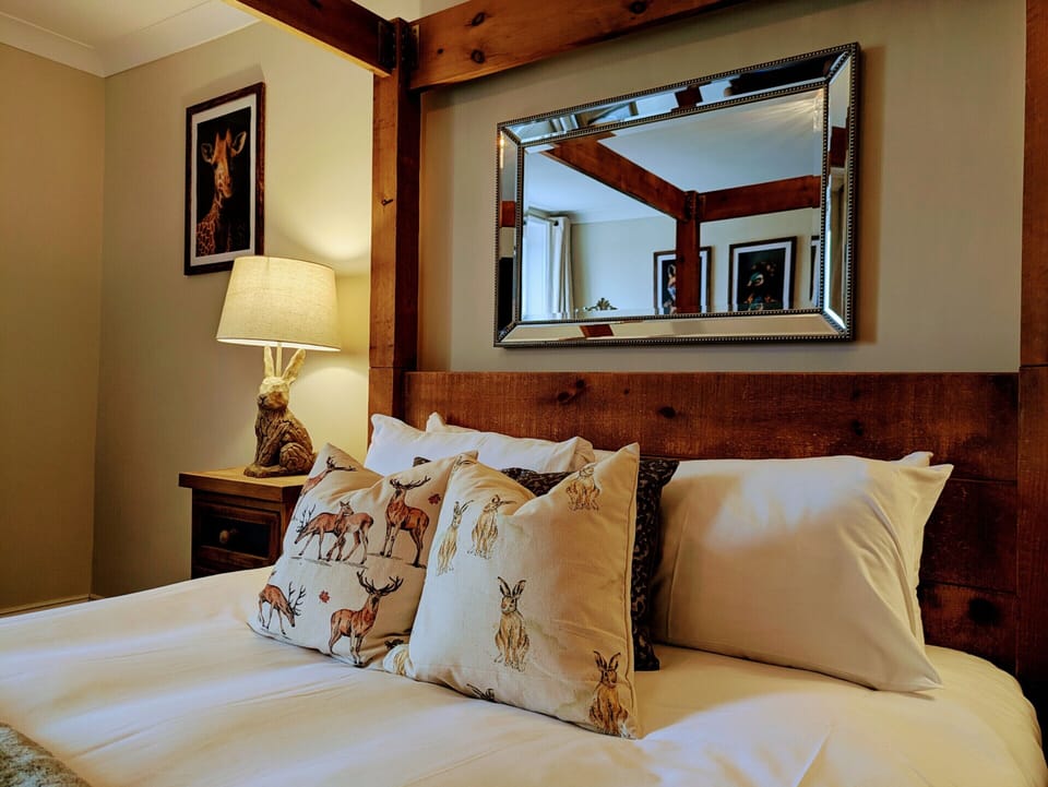 Double Room, Ensuite (The Four Poster Room)