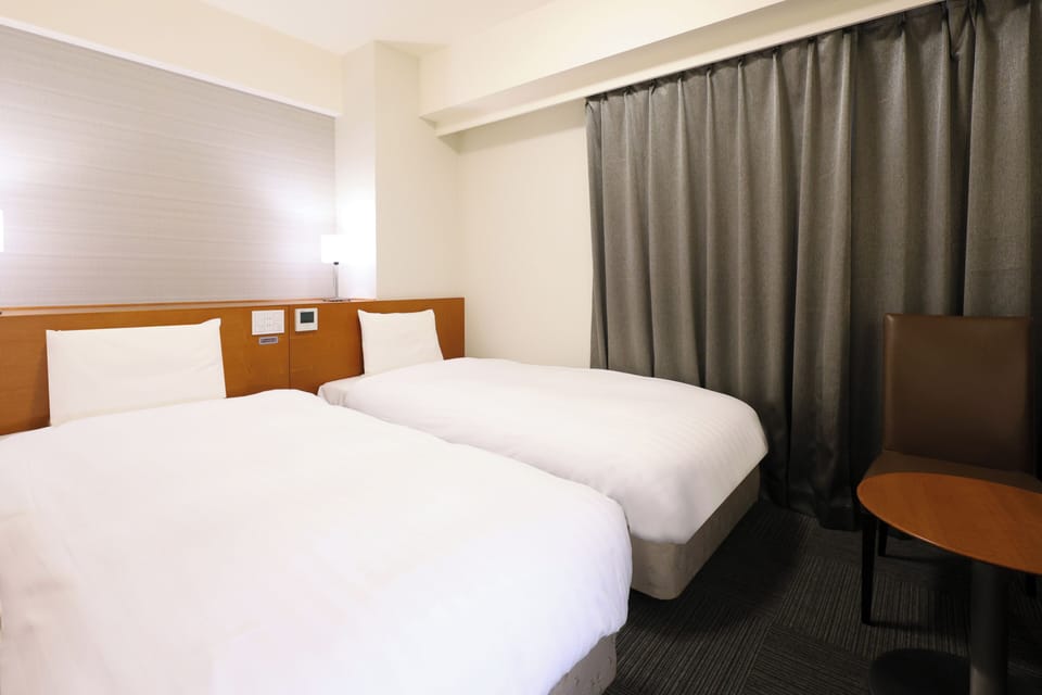 Twin Room - Non Smoking(15sqm) | Down comforters, desk, soundproofing, iron/ironing board