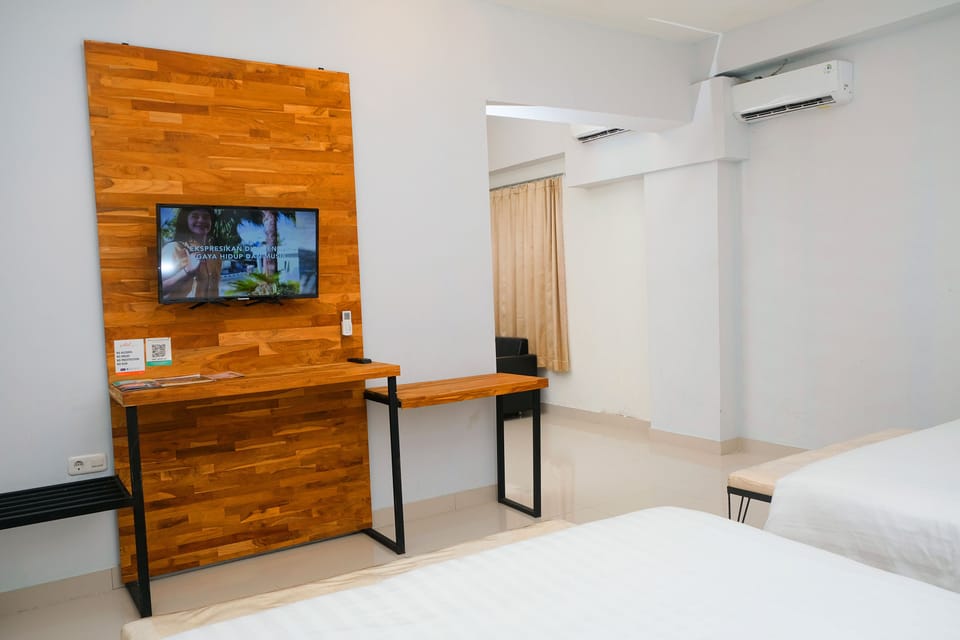 Junior Quadruple Room | Free WiFi