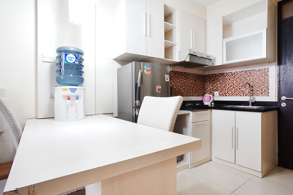 Standard Room | Private kitchen | Fridge