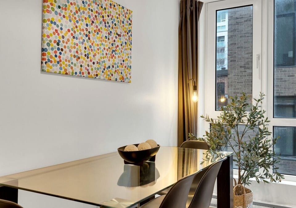 02-DINING-ROOM-02-DT-304