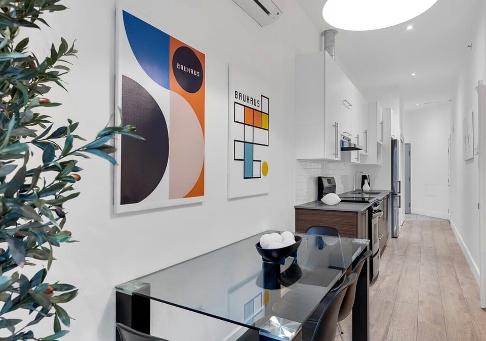 01-LIVING-ROOM-05-DT-303
