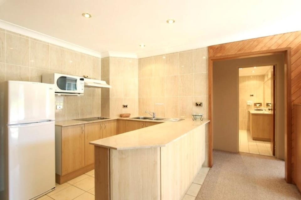 Apartment, 1 Bedroom, Kitchen | Private kitchen | Electric kettle