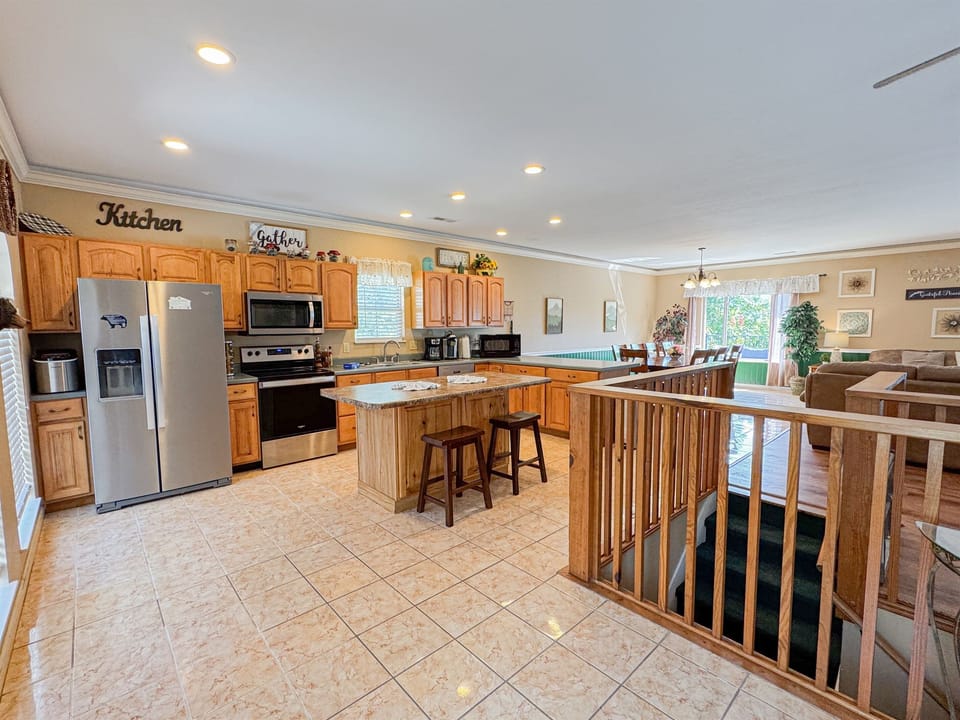 Kitchen is well-equipped to make great meals for the whole gang! Complete with dishes, glassware, utensils, and small appliance for nearly every need!