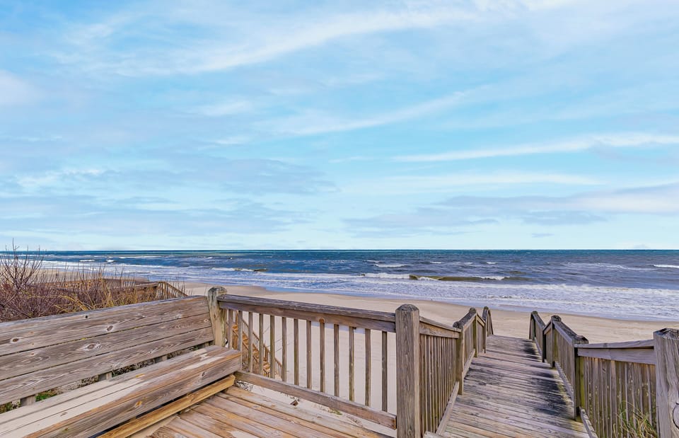 Dune Deck