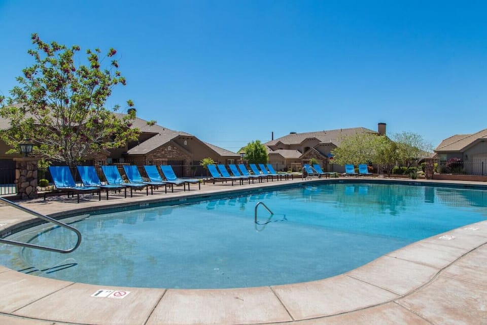 Community pool with plenty of seating