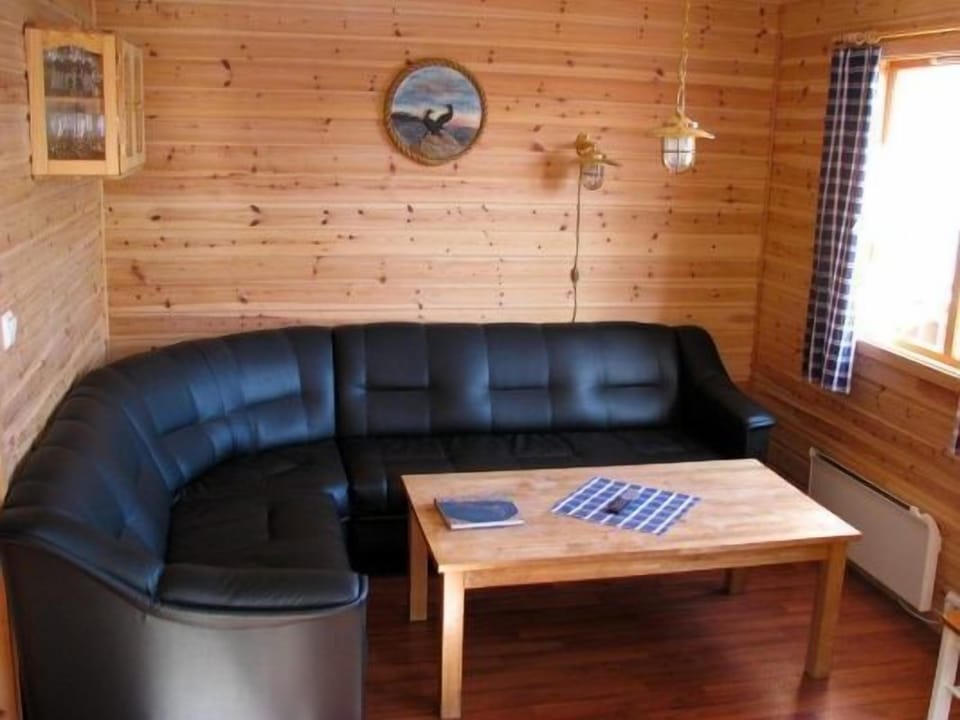 Cottage, 3 Bedrooms | Living area | Flat-screen TV