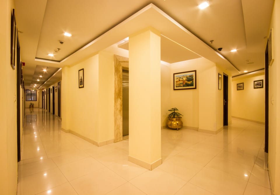 Hotel Classic Diplomat Hotel in New Delhi
