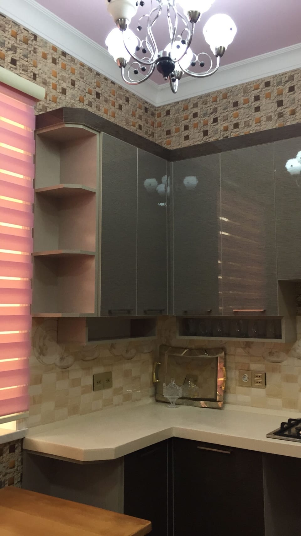 Coffee/tea maker, full-size fridge, shared microwave, oven